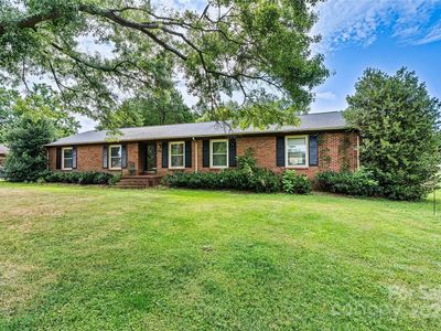 693 Fielding Rd, Charlotte, NC, 28214