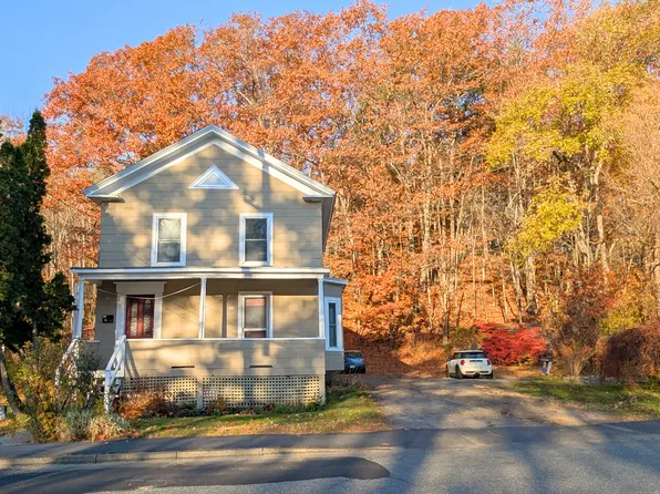 42 Summer St, Peterborough, NH 03458