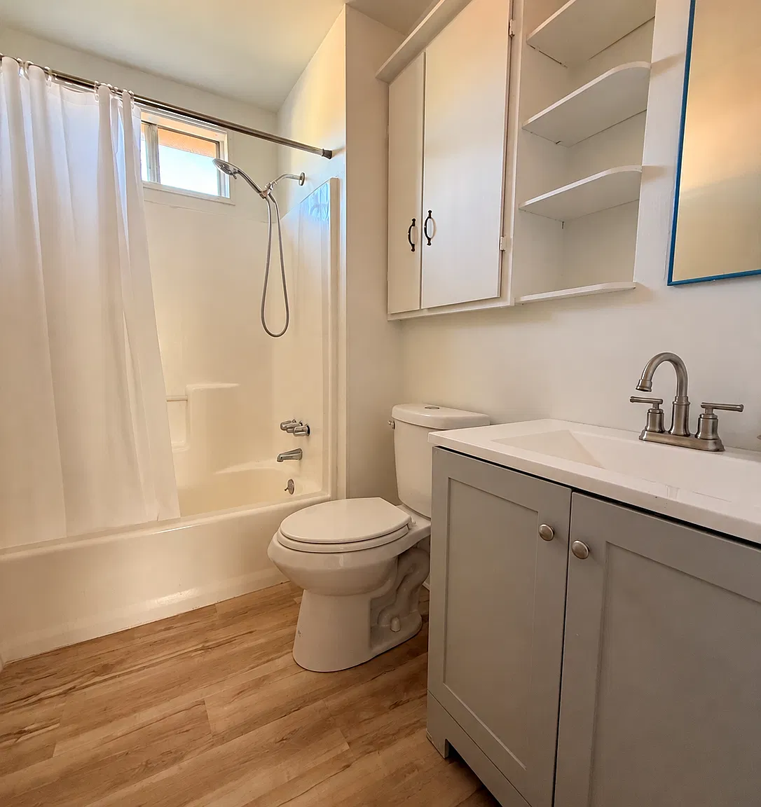 4 bed, 1600 sqft, $5,500 — Photo 4