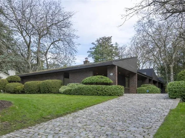 1168 Carey Rd, Oakville, ON L6J 2E4