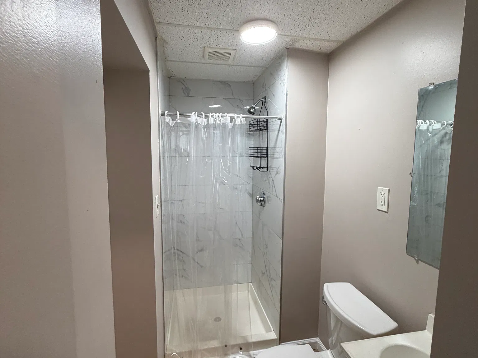 1 bed, $1,300 — Photo 2
