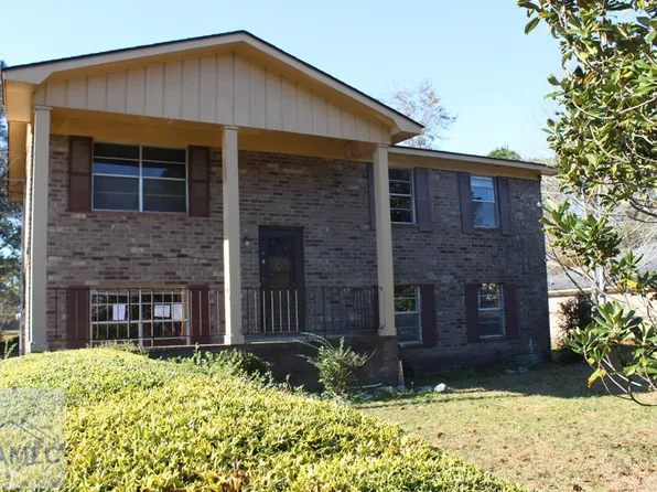 645 McDowell Rd, Hinesville, GA 31313