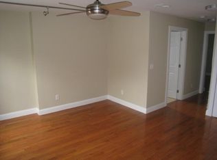 283 Grove St APT 3, Jersey City, NJ 07302