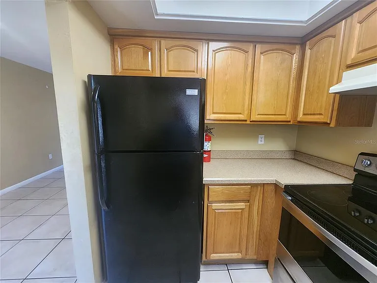 702 SW 70th Ter #B — Photo 7