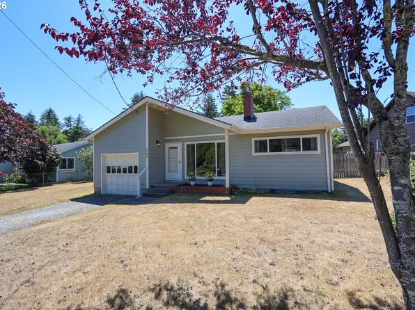 2193 Juniper Ave, Coos Bay, OR 97420
