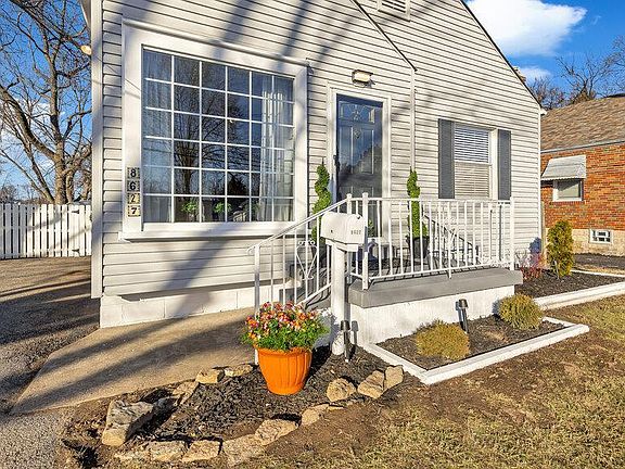 3rd image of 8627 Engler Ave