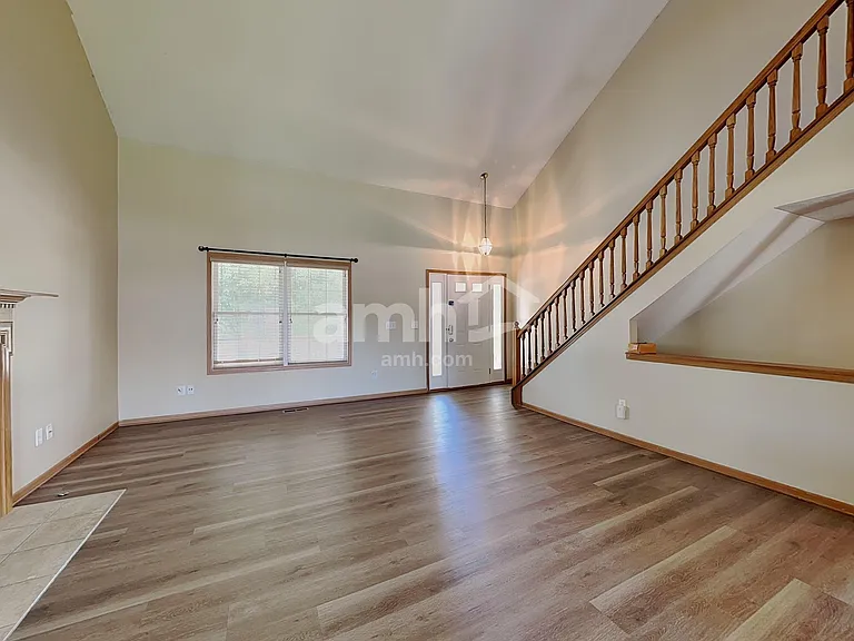485 Sycamore Creek St — Photo 5
