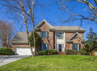 1307 Amblewinds Ln, Knoxville, TN 37922
