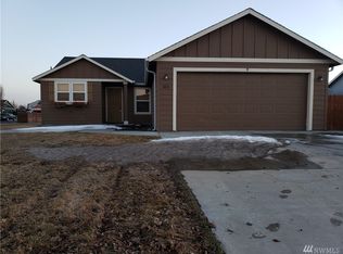 1415 E Crossroads Dr, Moses Lake, WA 98837