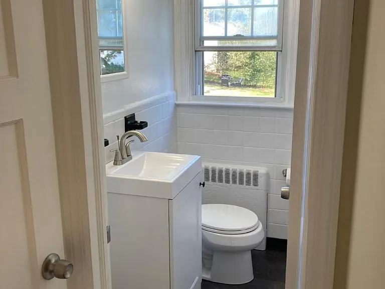 125 Rose Dr — Photo 12