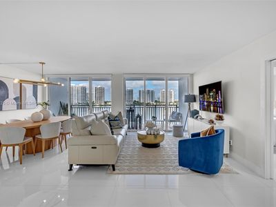 17720 N Bay Rd APT 903, Sunny Isles Beach, FL, 33160