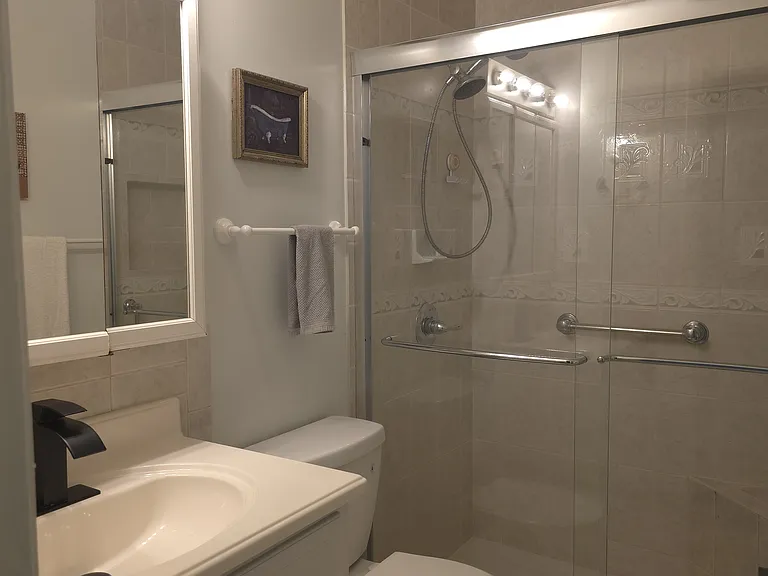 22375 Edgewater Dr — Photo 11