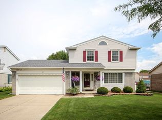 42452 Proctor Rd, Canton, MI 48188