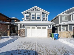 19 Cranbrook Ln SE, Calgary, AB T3M 2J5