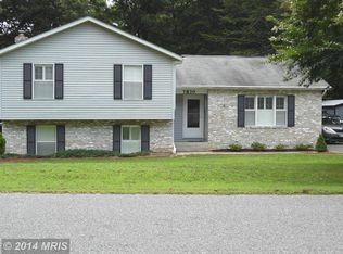 7830 Schooner Dr, Lusby, MD 20657