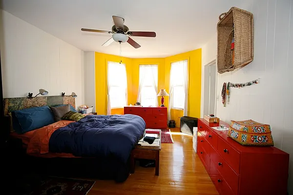 Rented by Dwell Residential Inc | media 22