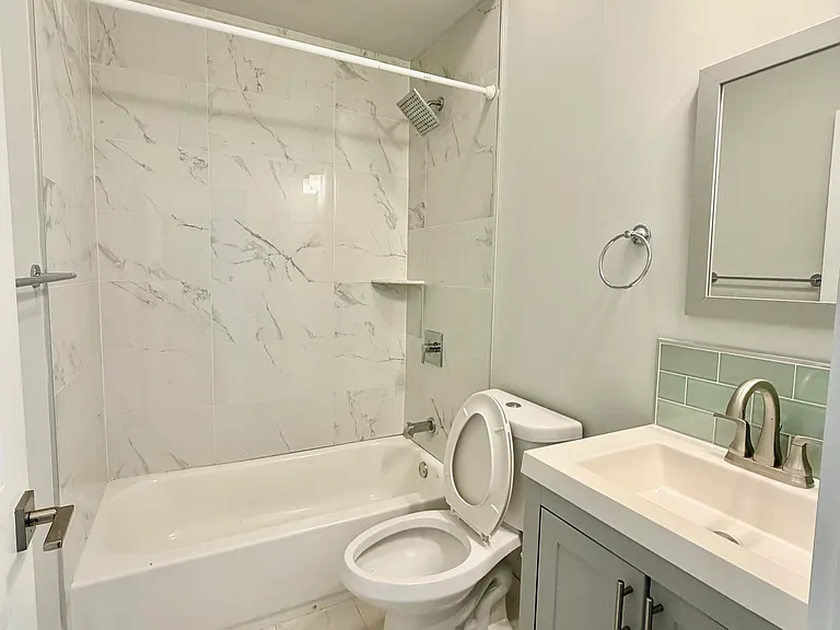 1302 N Marshall St #2 — Photo 30