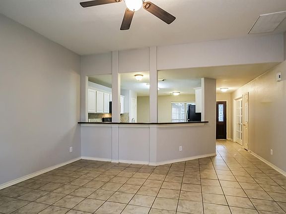 4th image of 19719 Faye Oaks Ct