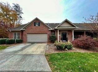 835 Jarman Dr, Jamestown, NC 27282