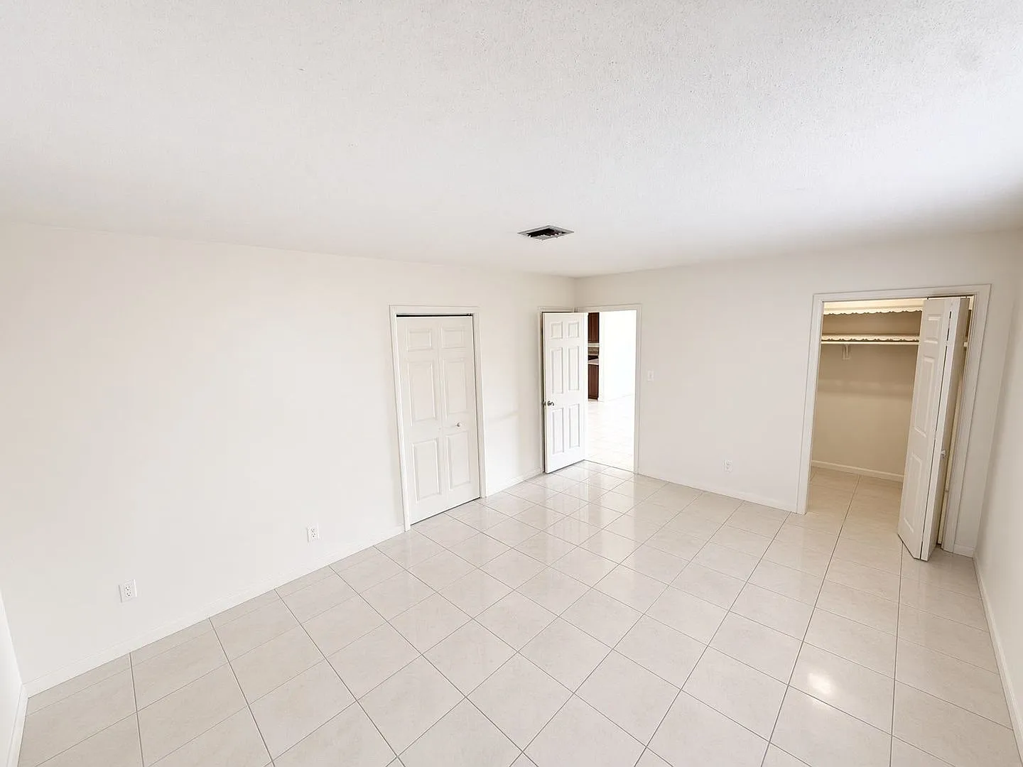 JKRK Group - 1904-1914 SW 2 St — Photo 3