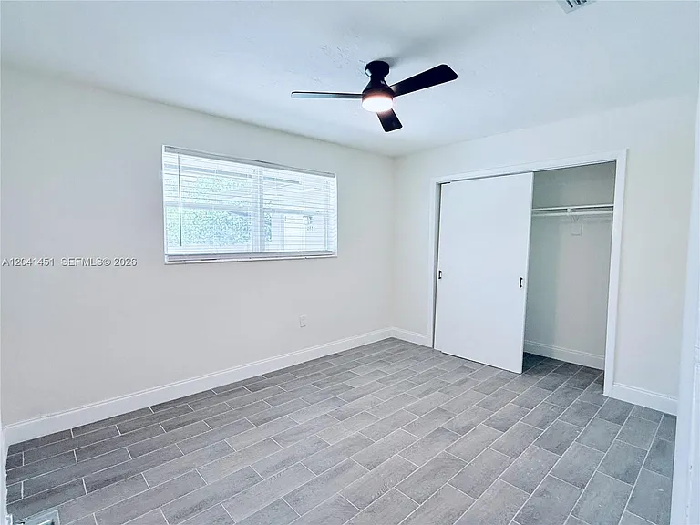2470 NE 182nd Ter #1 — Photo 18