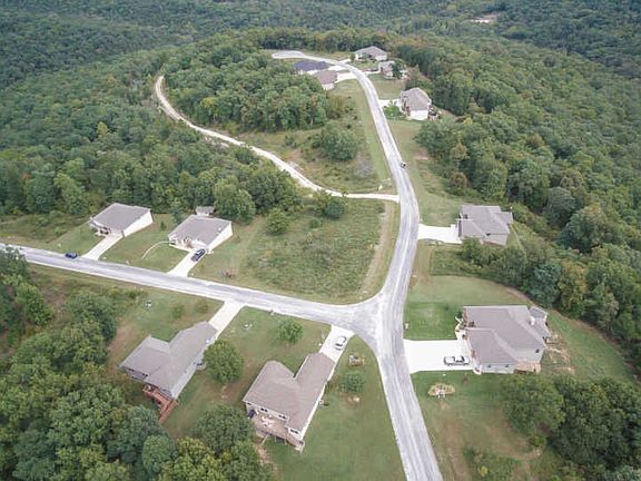 5th image of 196 Northview Dr