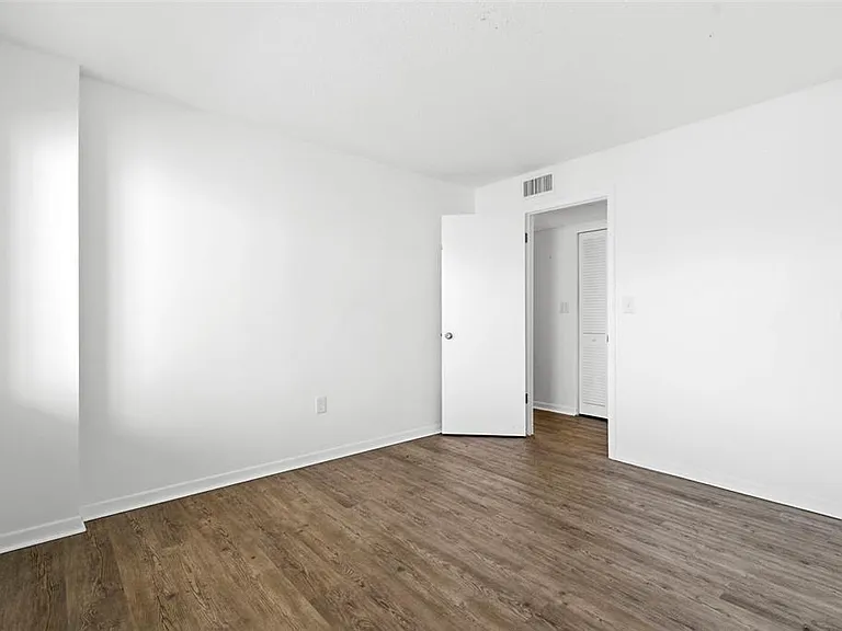 8950 Park Blvd #201 — Photo 30