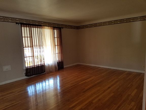 2nd image of 5010 Donovan Dr