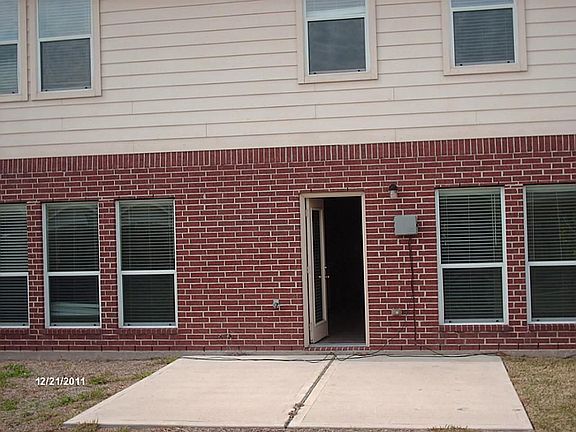 3rd image of 2629 Cypress Springs Dr
