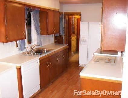 Kitchen all appliances included.