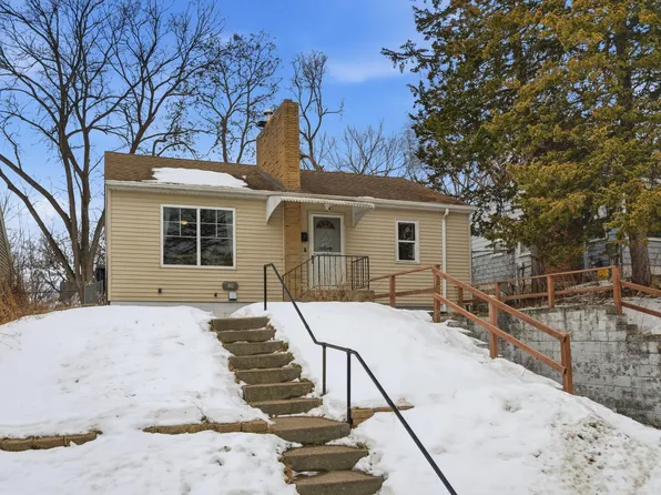 40 Winona St E, Saint Paul, MN 55107