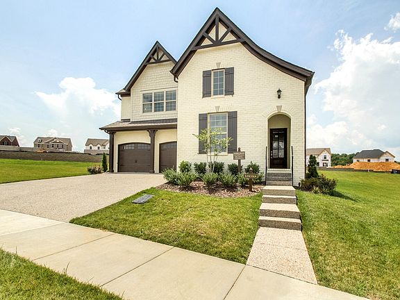 3rd image of 4025 Devinney Dr