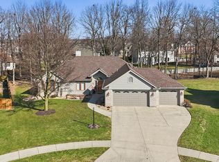 917 Lake Hill Ct, Fort Wayne, IN 46845