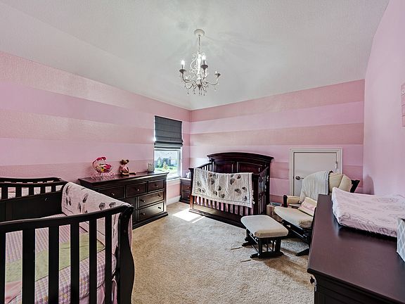 5th image of 1936 Brahorn Ln