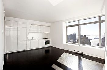 1st image of 123 Washington St Lbby 2
