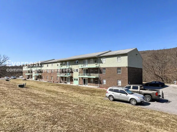 12804 N Cresap St APT D, Cumberland, MD 21502