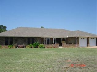 7417 Parker, Marlow, OK 73055