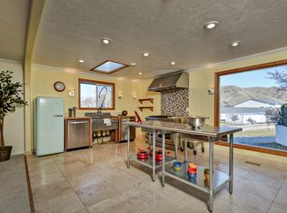 3500 W Scenic Dr, Boise, ID 83703