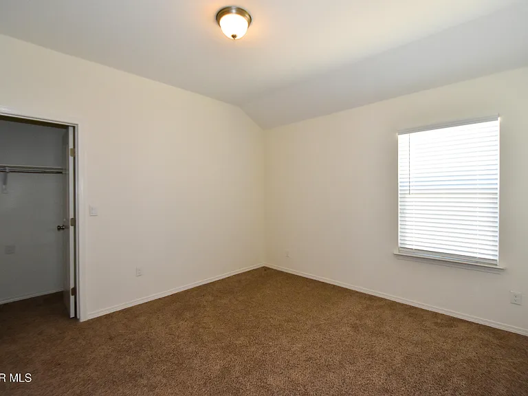 1253 Indigo Sky St — Photo 19