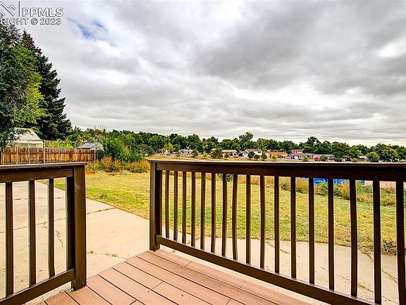 2nd image of 5345 Del Paz Dr