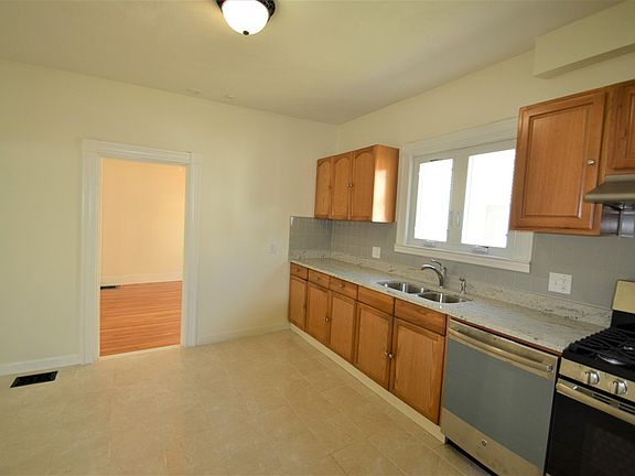 3rd image of 57 Judson St #1