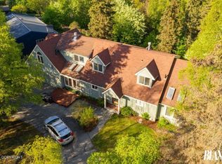 2335 Loussac Dr, Anchorage, AK 99517
