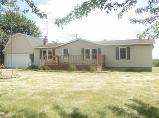 6776 Easton Rd, New Lothrop, MI 48460