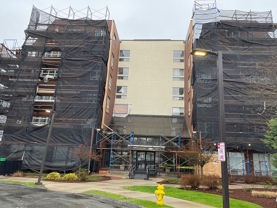 1st image of 154 Lynnway Unit 601