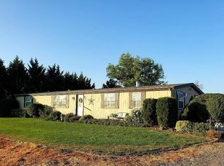 1003 Cheyne Rd, Zillah, WA 98953