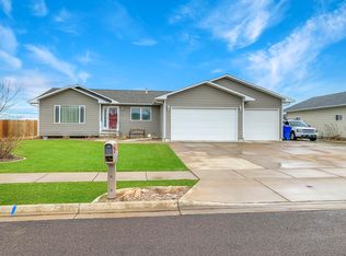 212 38th Ave NE, Great Falls, MT 59404