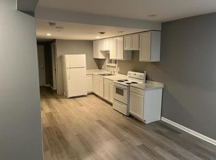 26040 Clancy St, Roseville, MI 48066