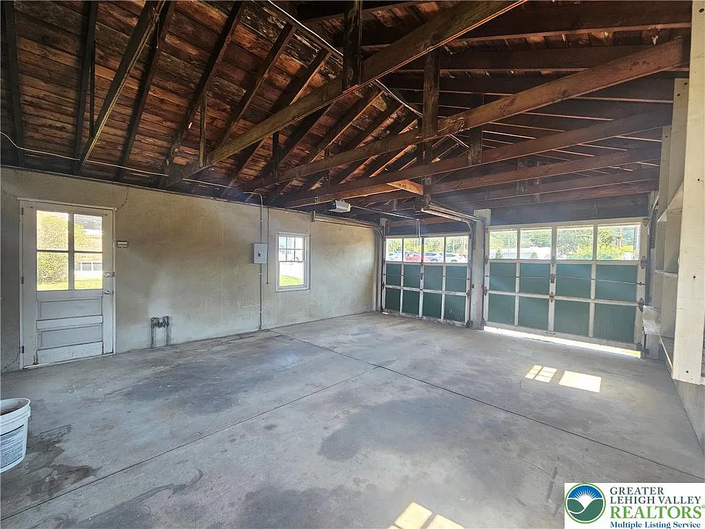 Studio, 400 sqft, $400 — Photo 4
