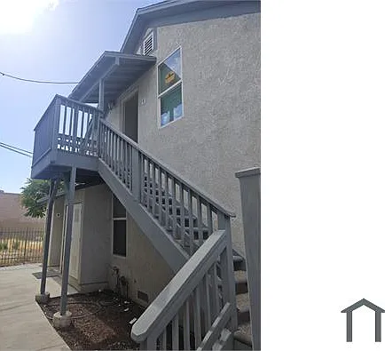 389 S Sheriff Ave #C — Photo 2