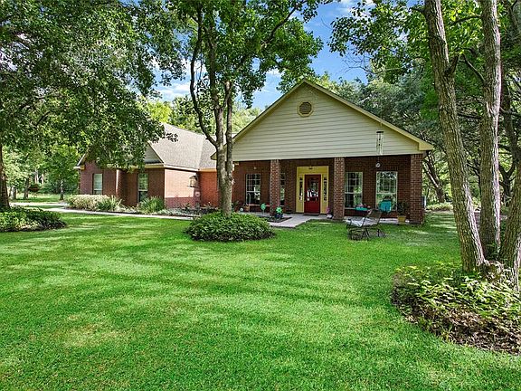 3rd image of 2284 County Road 661